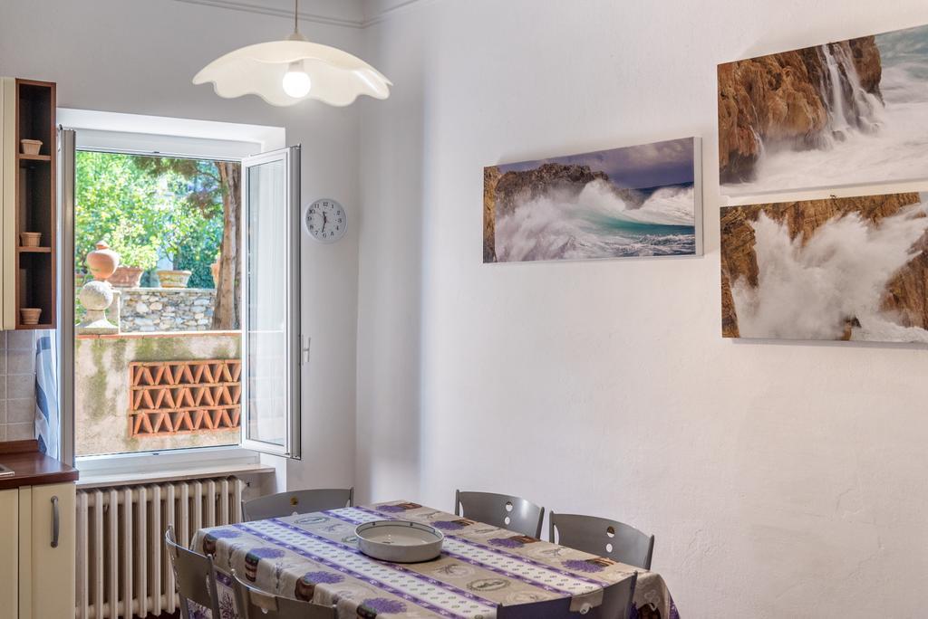 Casa Castelletto Lejlighed Finale Ligure Eksteriør billede