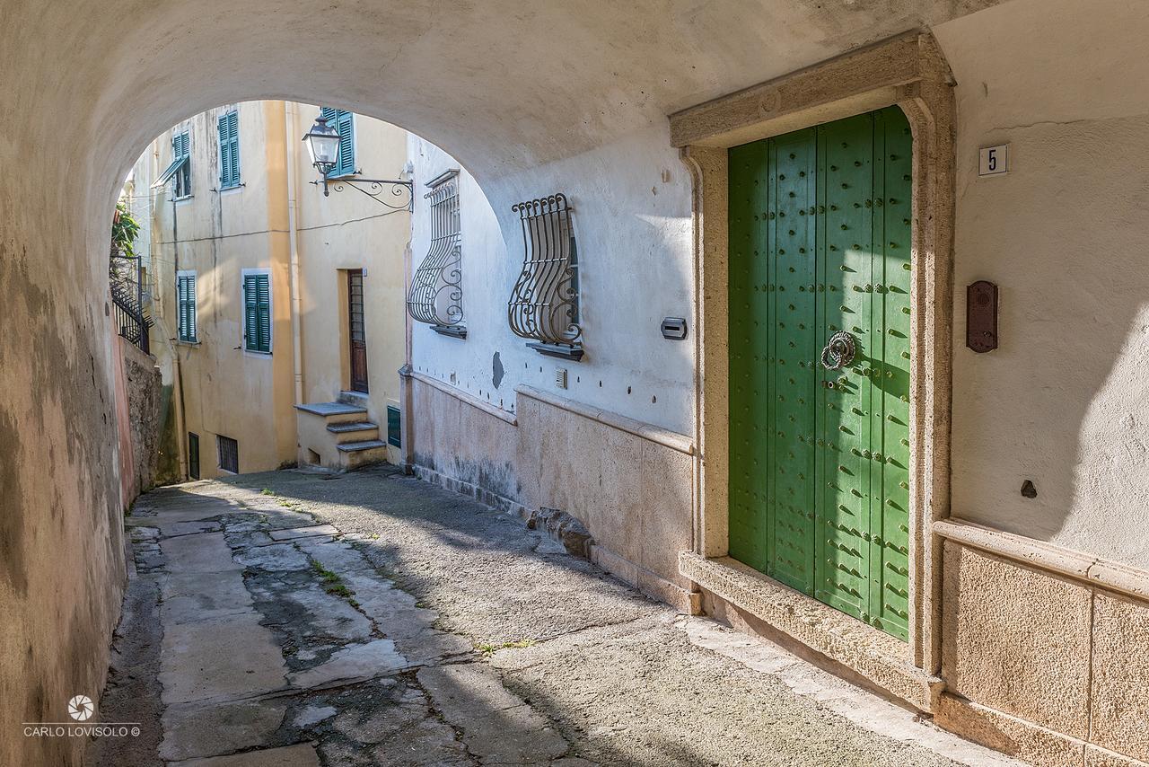 Casa Castelletto Lejlighed Finale Ligure Eksteriør billede