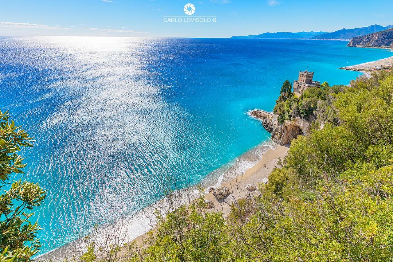 Casa Castelletto Lejlighed Finale Ligure Eksteriør billede
